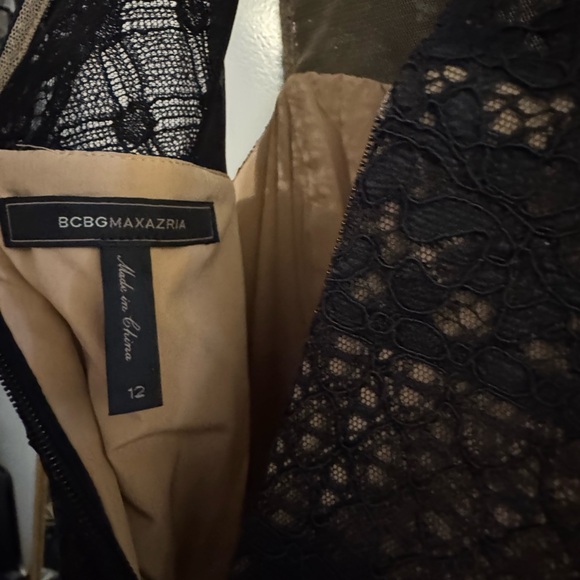 BCBG Andi Lace Dress in black - Picture 4 of 11